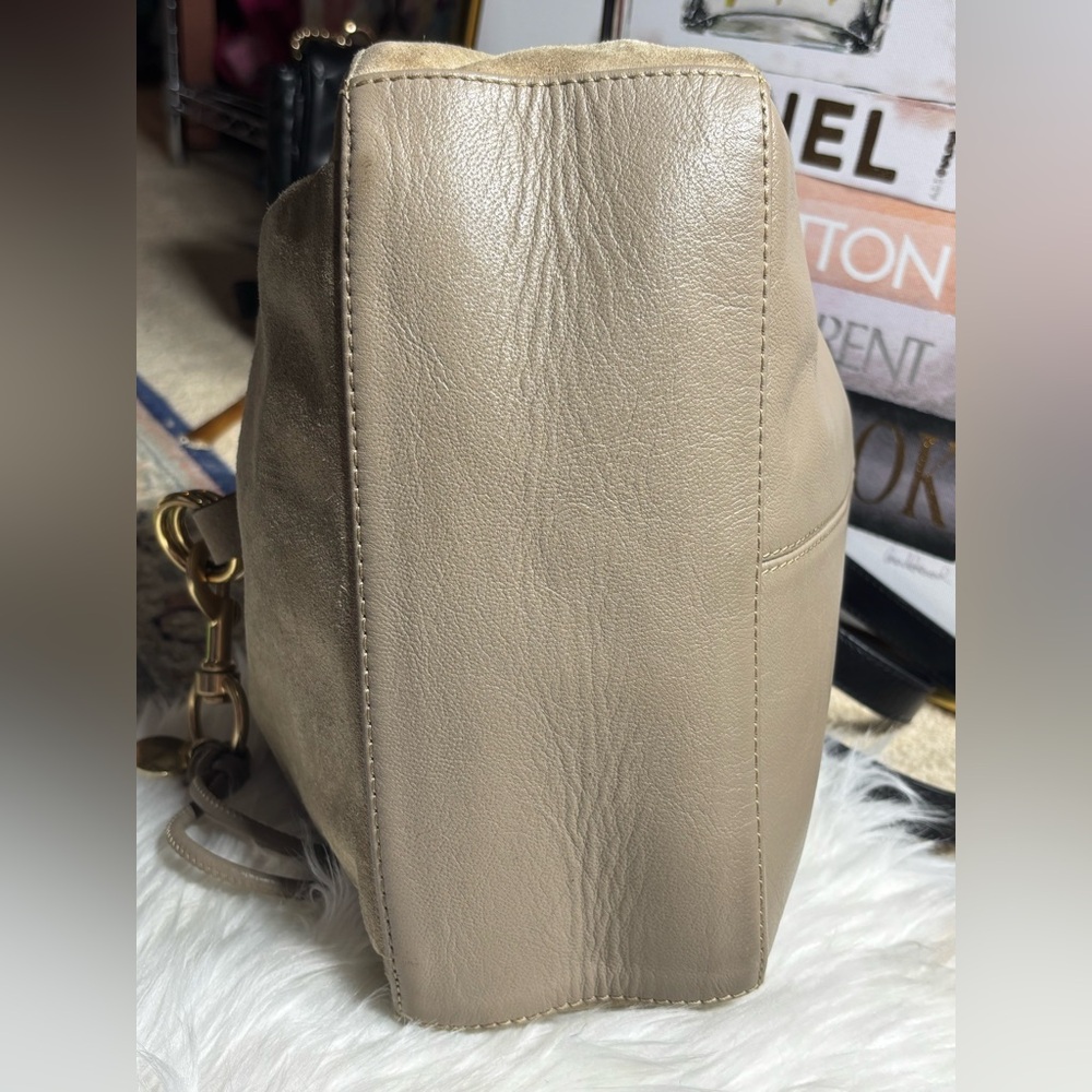 CHLOE’ w/COA Suede Bag - Picture 7 of 17